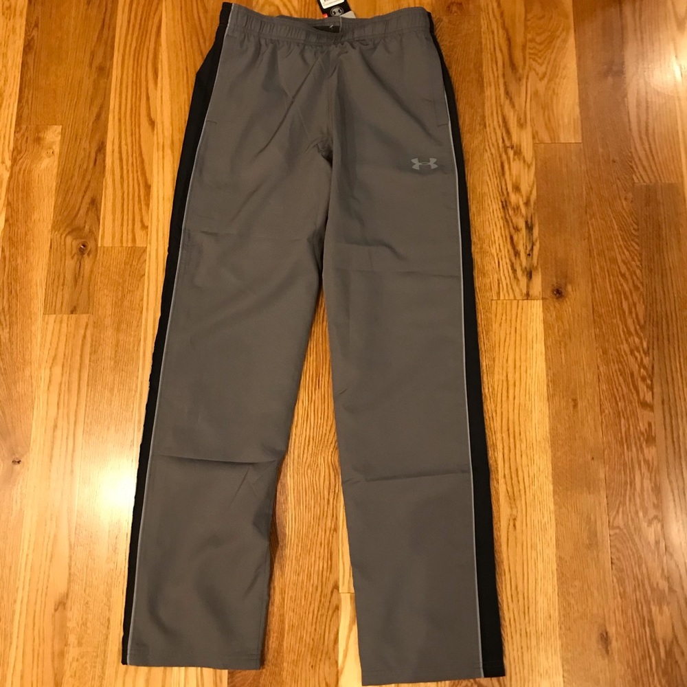 Under Armor boys athletic pants